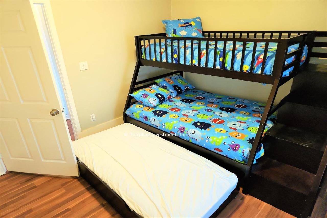 Casaazul-2605A-Couples Retreat By Beach & Pleasure Pier 1 Block Away- 2Bed 2Bath- 7 Minutes To Cruise Terminal 갤버스턴 외부 사진